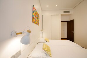 2 habitaciones, tabla de planchar con plancha y wifi gratis 