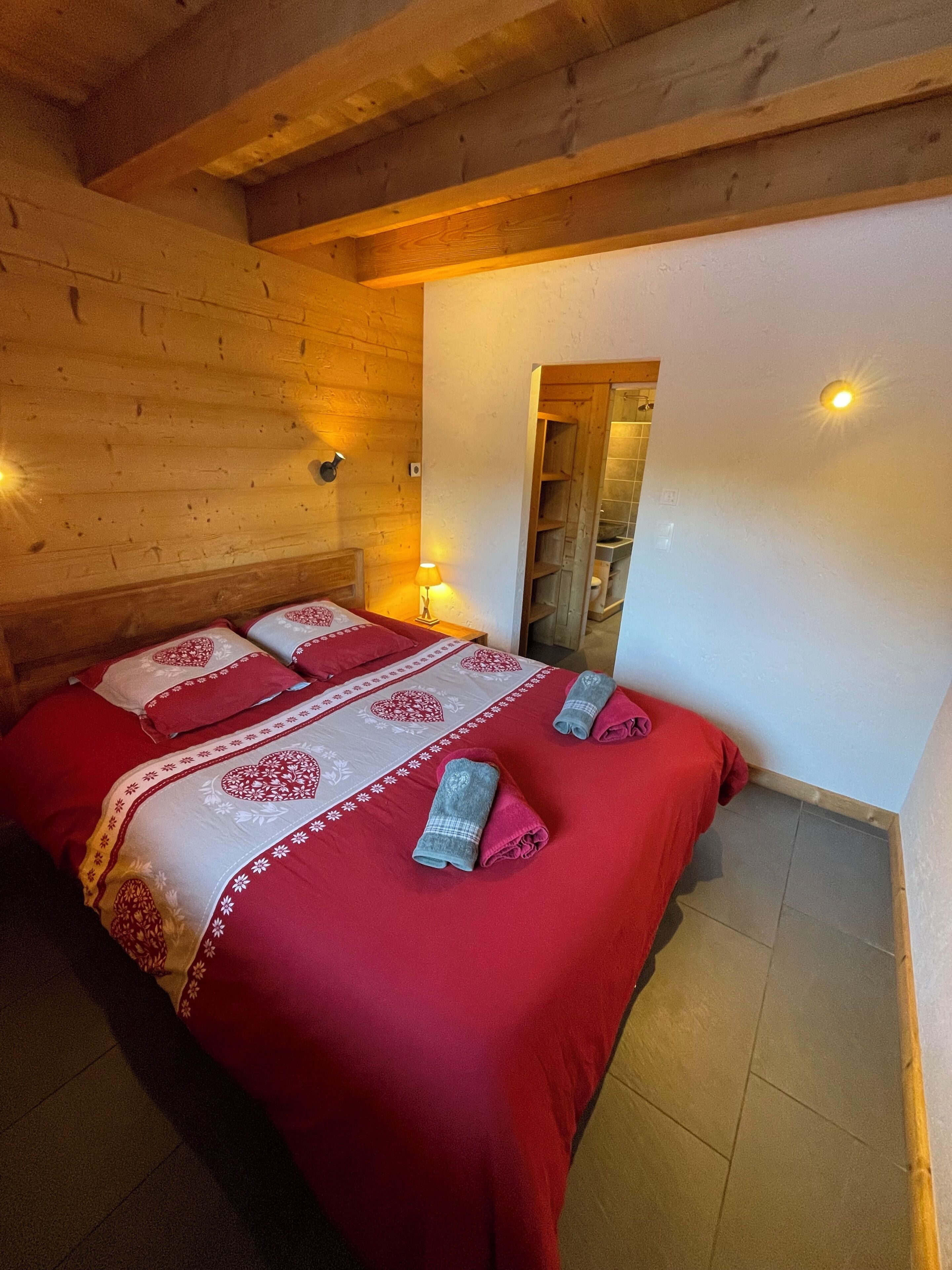 7 Schlafzimmer, Bügeleisen/Bügelbrett, kostenloses WLAN, Bettwäsche