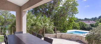 Villa Grand Standing Trés Bonne Sit Proche CentreVille Plages+Montagne