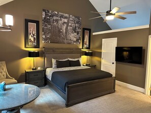 4 bedrooms, iron/ironing board, free WiFi, bed sheets