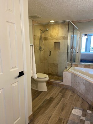 Combined shower/bathtub, towels, soap, toilet paper - Upscale Home Away From Home:  3 King BR-3BA (Murrells Inlet)