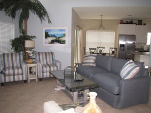 House, 4 Bedrooms (Casa de Avalon) | Living area