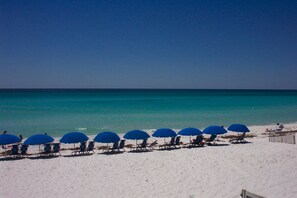 Beach nearby - Avalon Beach Estates by Crystal Waters (Destin)
