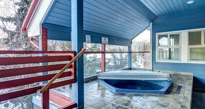 1 Bedroom, Ski In, Easy Walk Around Breck! Mountain Views, Free Garage Parking!