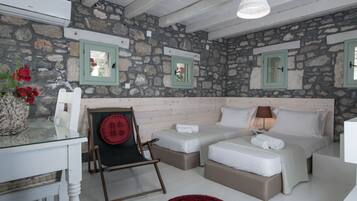 2 bedrooms, iron/ironing board, free WiFi, bed sheets