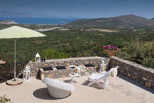 ELIA village house .