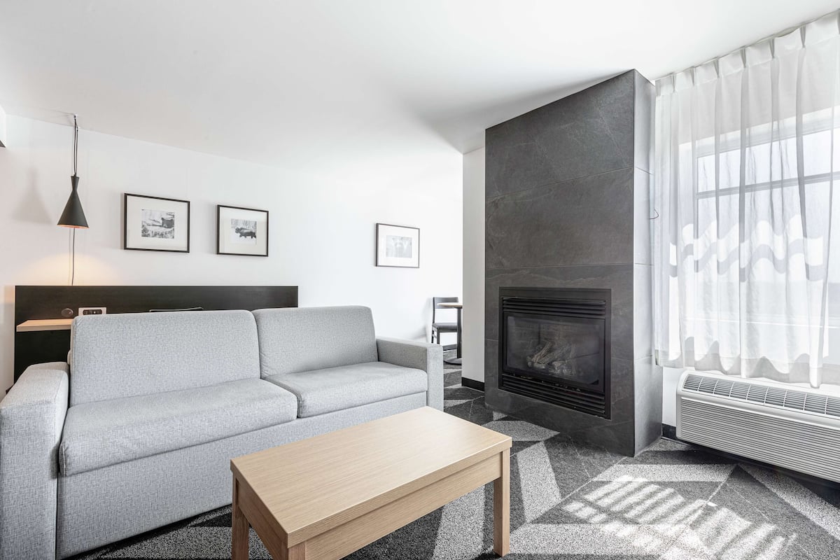 Suite, 1Â King-Bett, Kamin