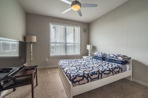 Deluxe Apartment, 2 Bedrooms | 2 bedrooms, premium bedding, free WiFi, bed sheets - Jewel of Atlanta (Atlanta)