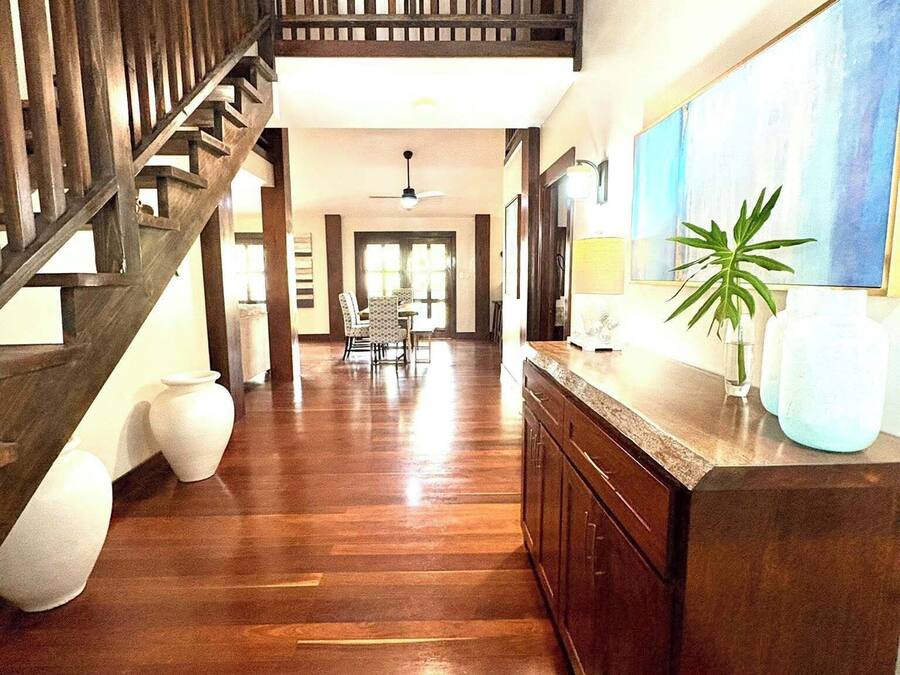 Family Villa | Living area | 40-inch flat-screen TV with digital channels, Smart TV
