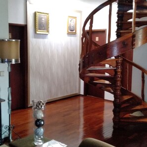 Reception hall - Casa da Lena (Batalha)