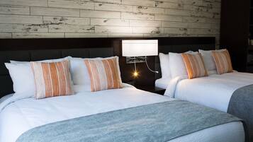 Premium bedding, desk, iron/ironing board, free WiFi