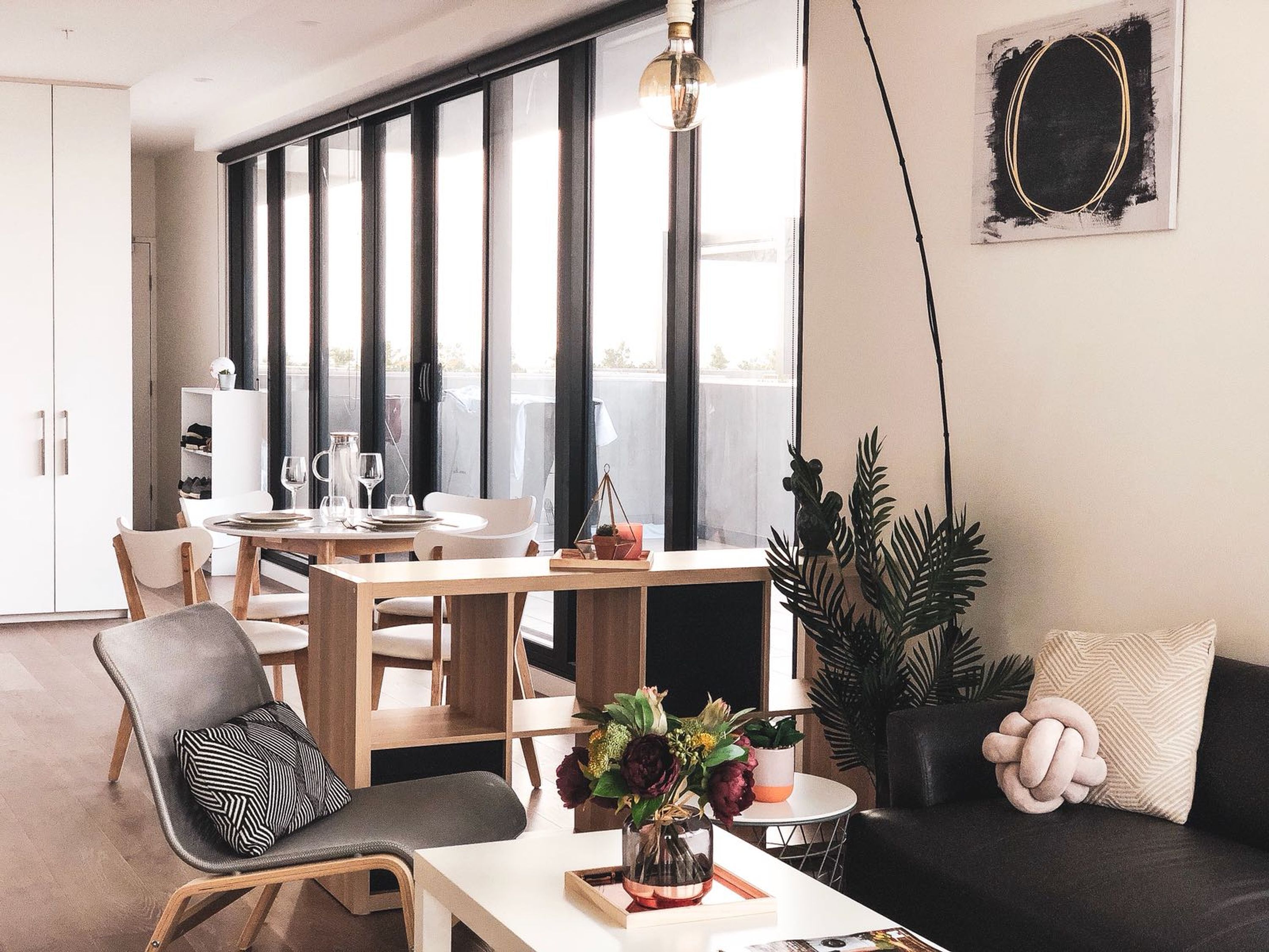 CBD L27 Great View/Terrace/Balcony/Pool/Gym/Skybus/2 Bathrooms