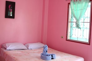 Free WiFi, bed sheets - Dahla House Ranong (Ranong)