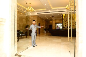 Interior entrance - New Era Hotel & Spa (Ha Long)