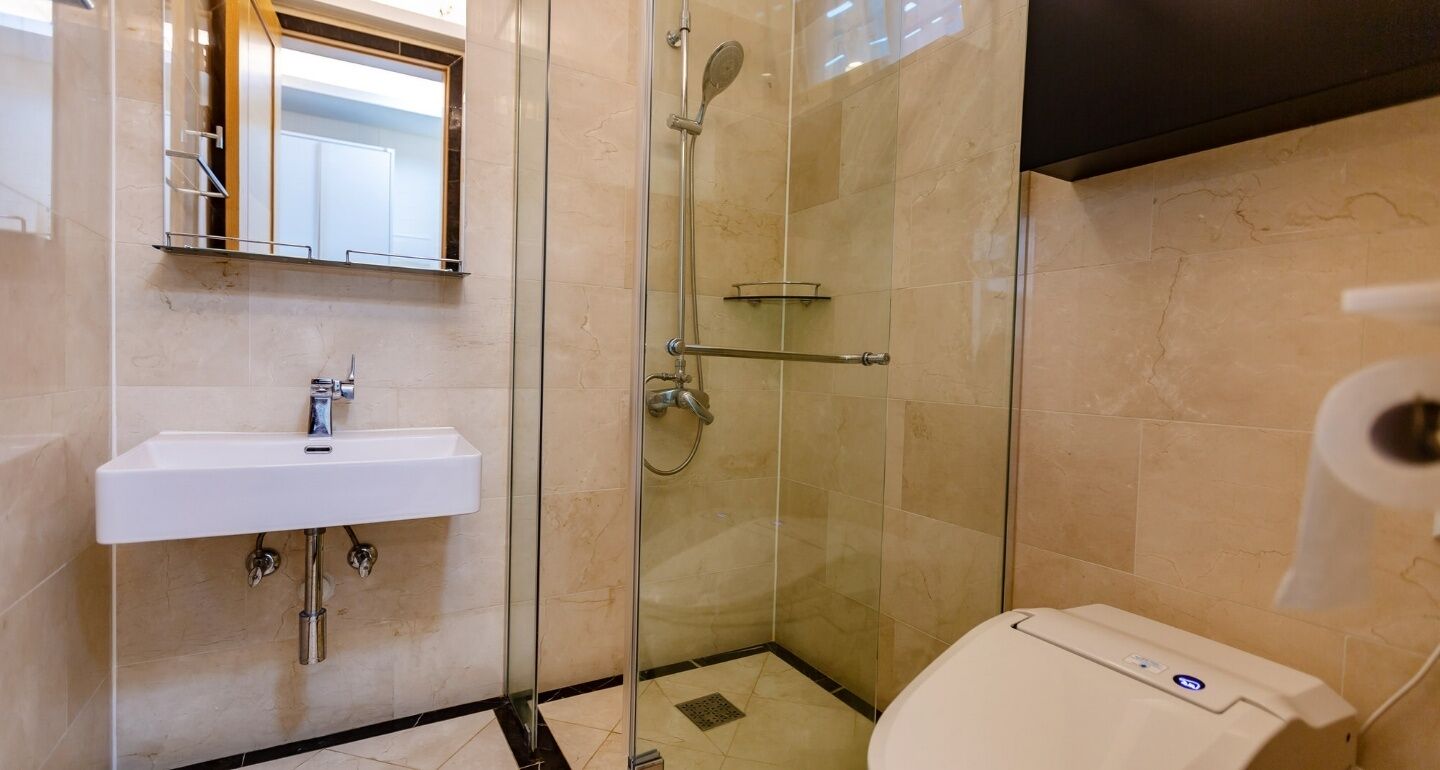 suite | premium bedding, free wifi