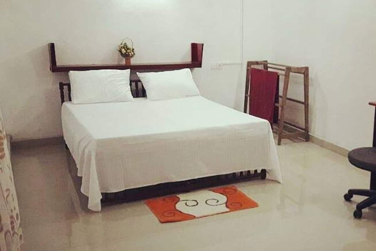 1 bedroom, desk, free WiFi