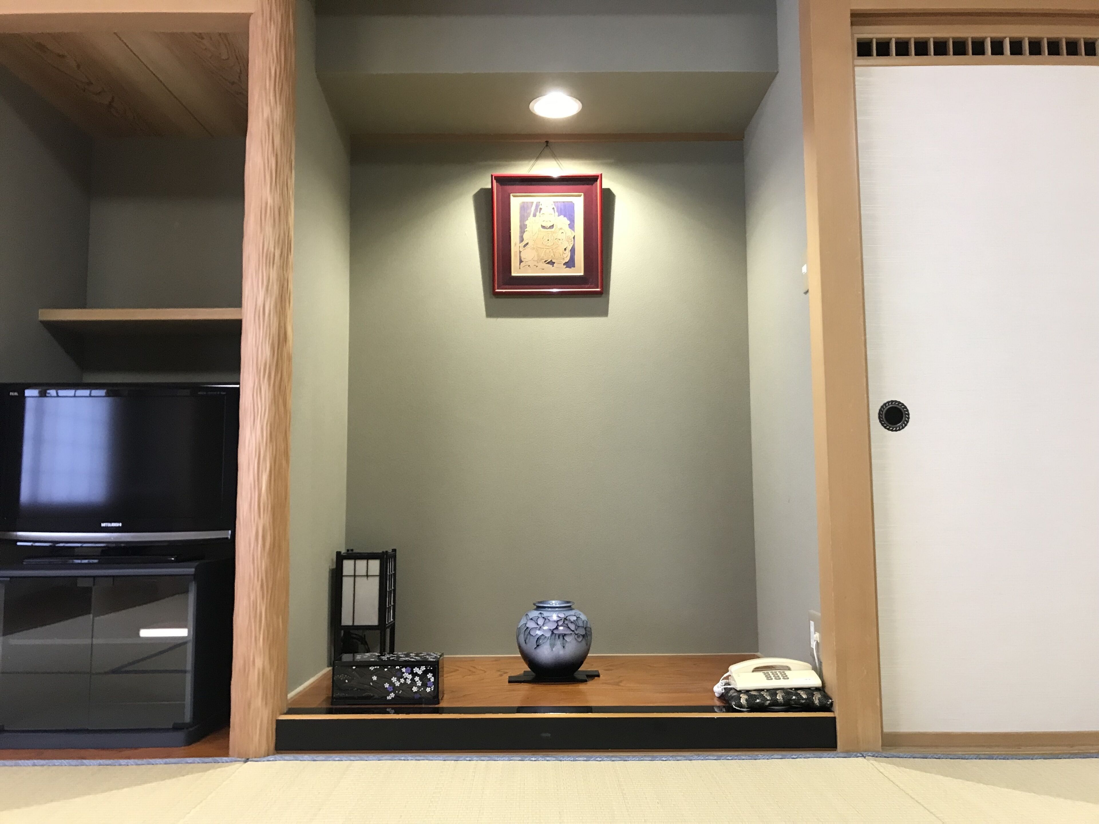 japanese style room - south tower | desk, cots/infant beds, rollaway beds, free wifi