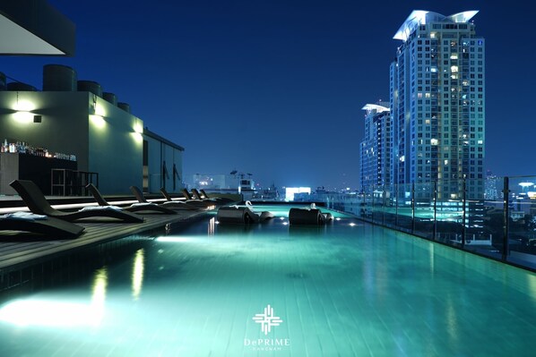 Alberca al aire libre 