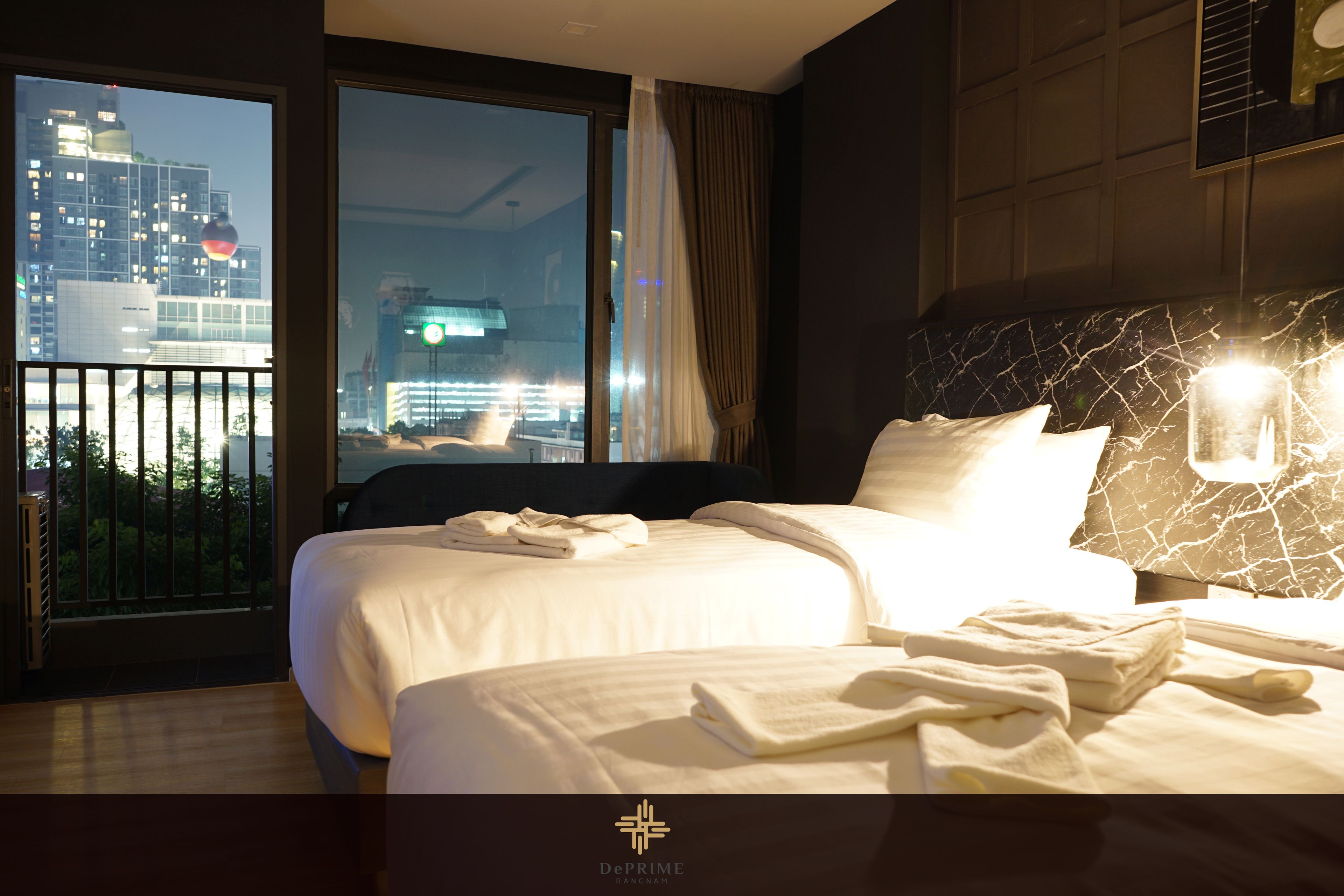 객실 내 금고, 책상, 암막 커튼, 무료 WiFi