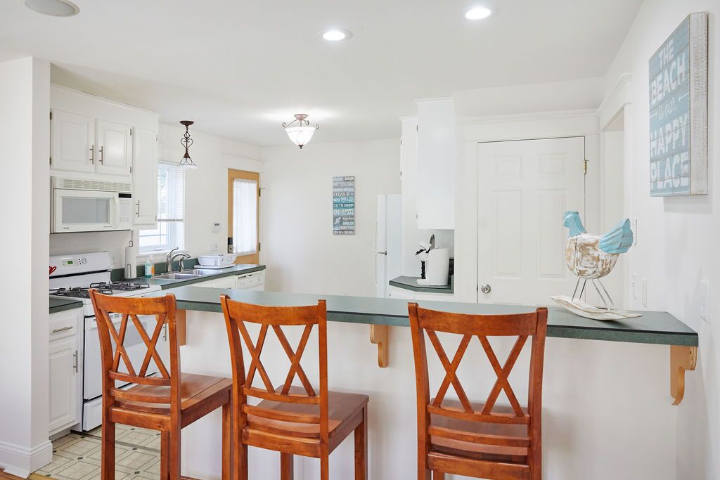 Frigorífic, microones, forn i placa de cuina 