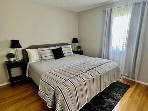 3 dormitorios, tabla de planchar con plancha, wifi gratis y ropa de cama