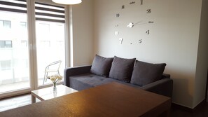 Comfort Apartment, 1 Bedroom, Balcony | Living area