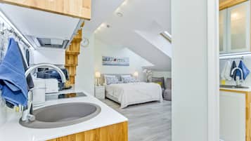 Design Loft (E)