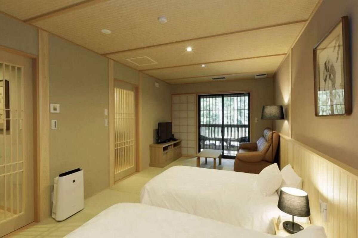 In-room safe, desk, laptop workspace, iron/ironing board