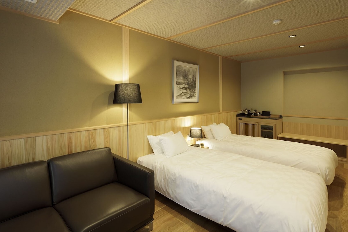 Coffres-forts dans les chambres, bureau