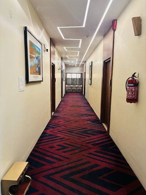 1 bedroom, premium bedding, minibar, in-room safe - Hotel Avalon Inn (Ambikapur)