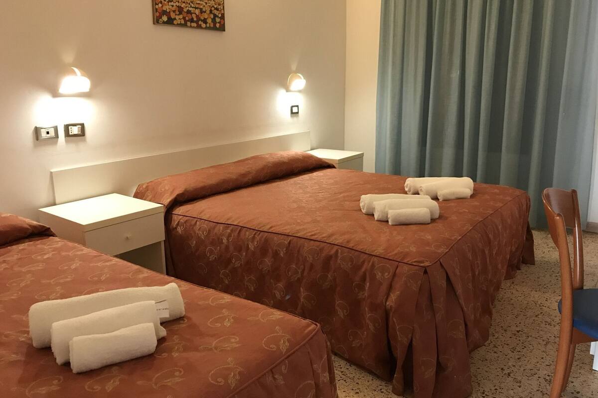 Triple Room, Balcony | Desk, cribs (surcharge), WiFi (free)