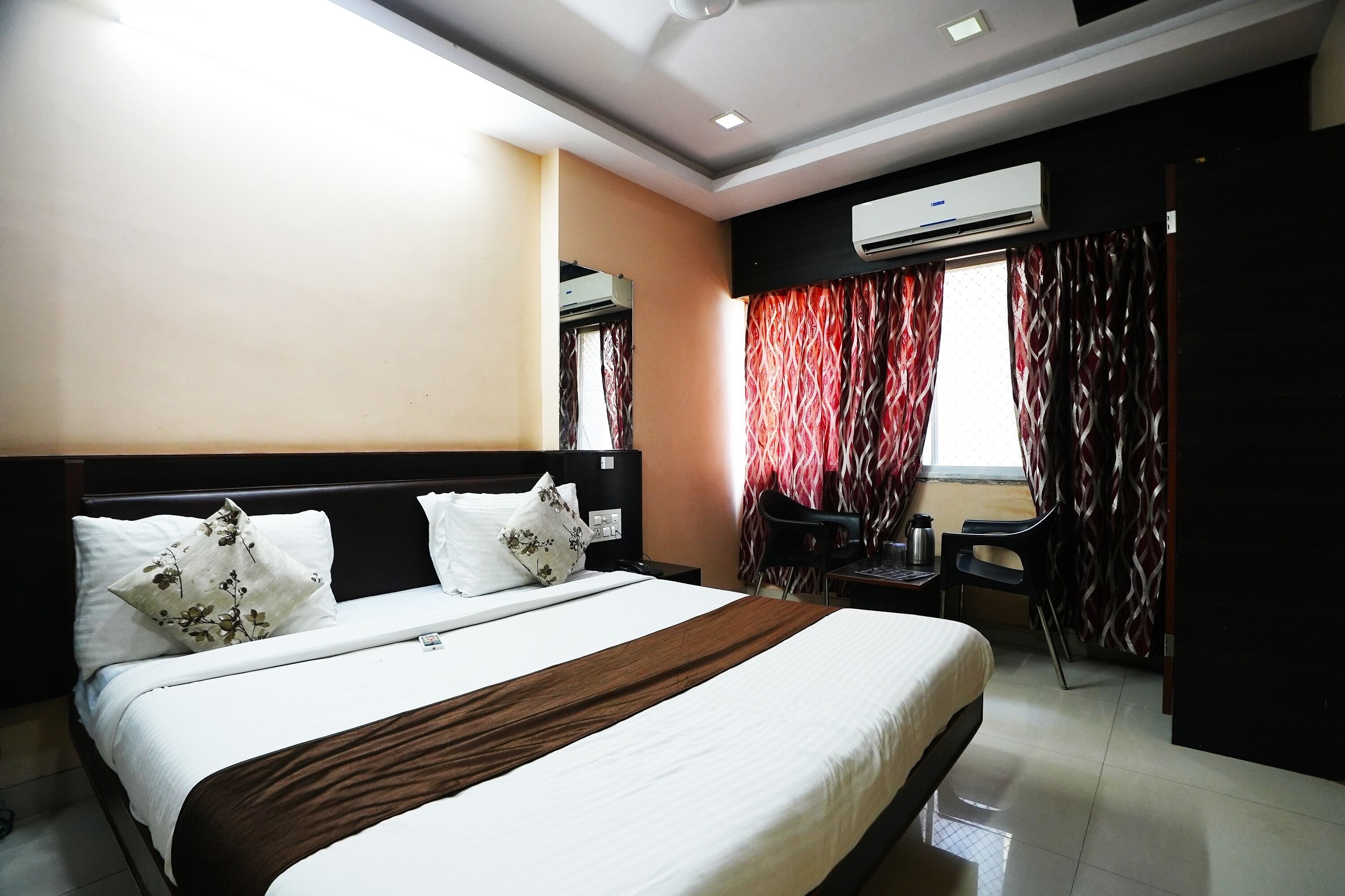Photo - Hotel Madurai near Central Bus Stand, Udaipur