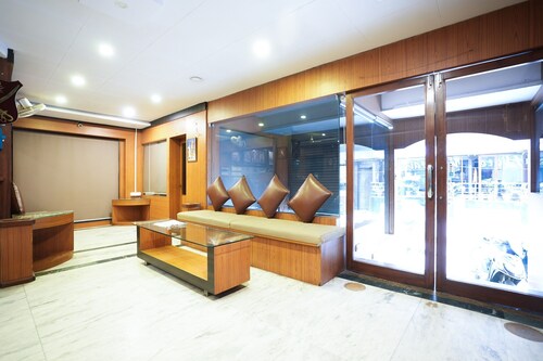 Hotel Madurai near Central Bus Stand, Udaipur