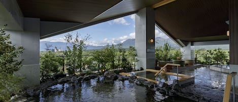 溫泉