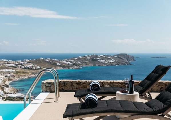 Sun deck