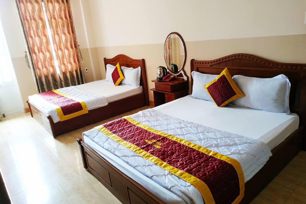 Quadruple Room, Balcony | Desk, free WiFi