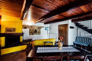 Dúplex (Il Noce) | 1 habitación, ropa de cama de alta calidad y wifi gratis 