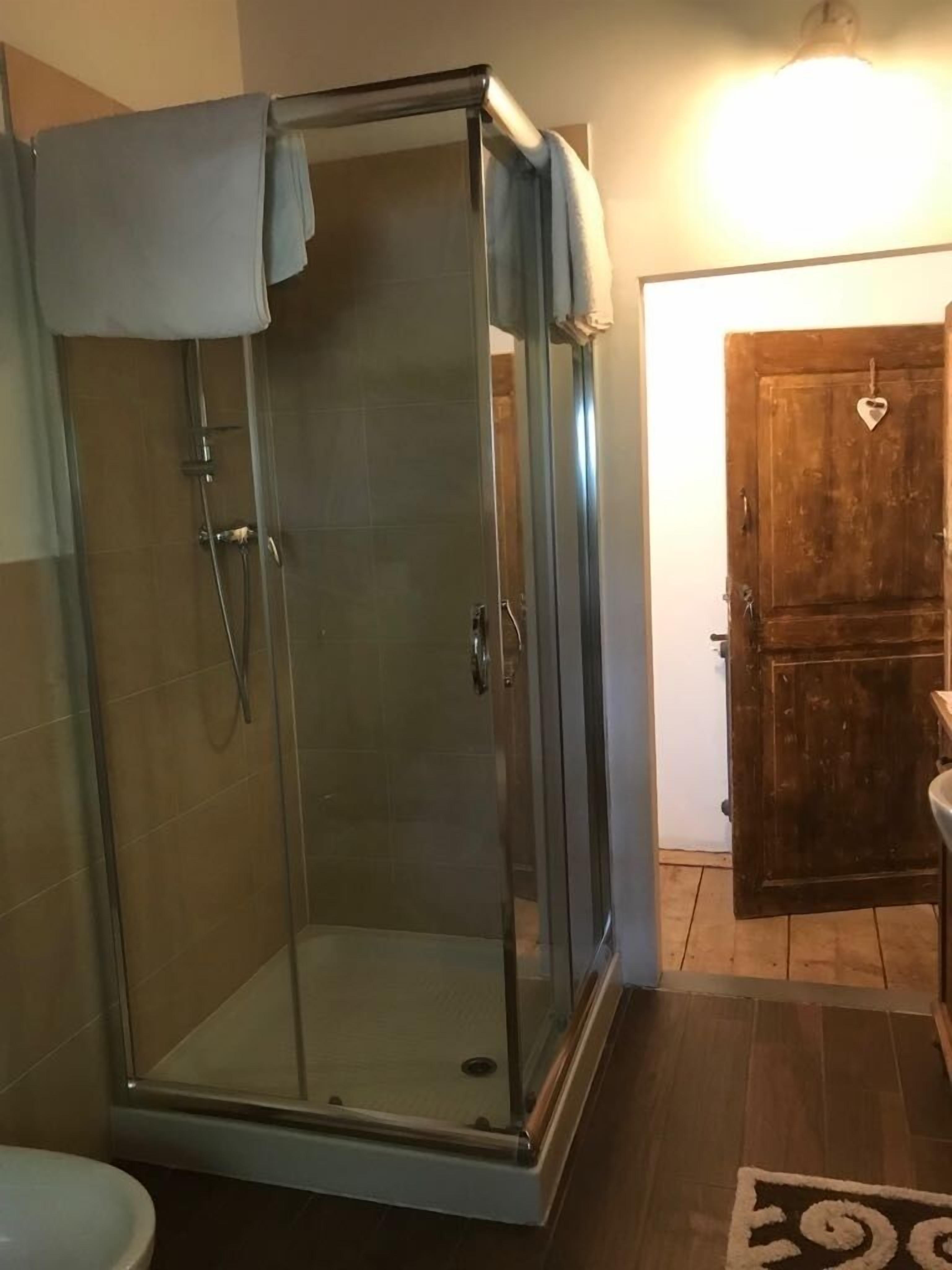 Douche de la salle de bain