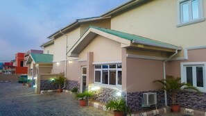 Front of property - Frankeyz Haven Suites (Abuja)