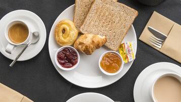 Dagelijks ontbijtbuffet inbegrepen