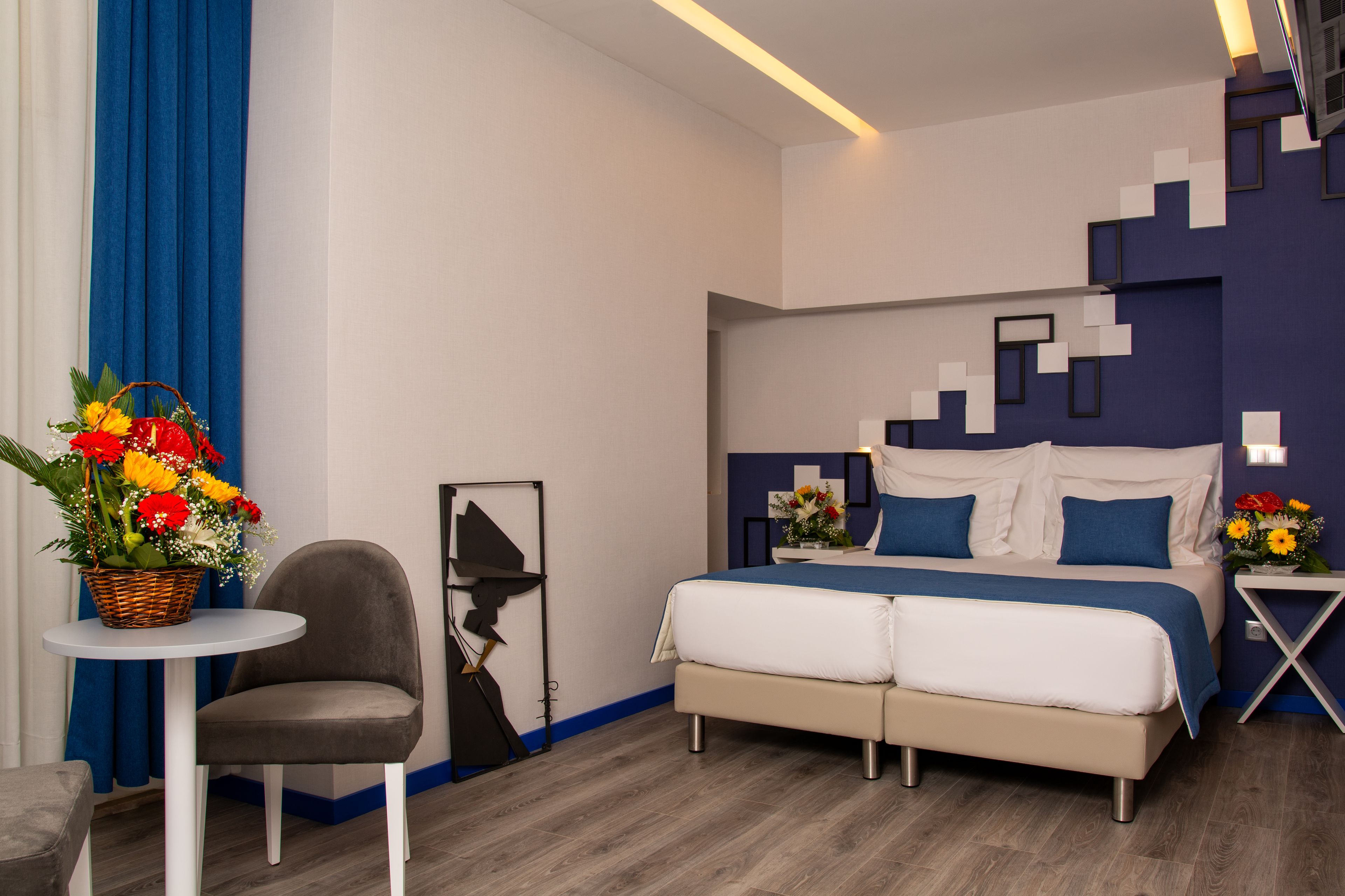 superior room | minibar, in-room safe, blackout curtains, soundproofing