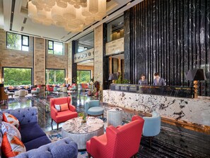 Reception - Ravatel Luxury Hotel Bac Giang (Bac Giang)