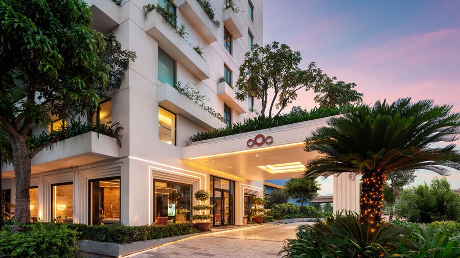 Ravatel Luxury Hotel Bac Giang