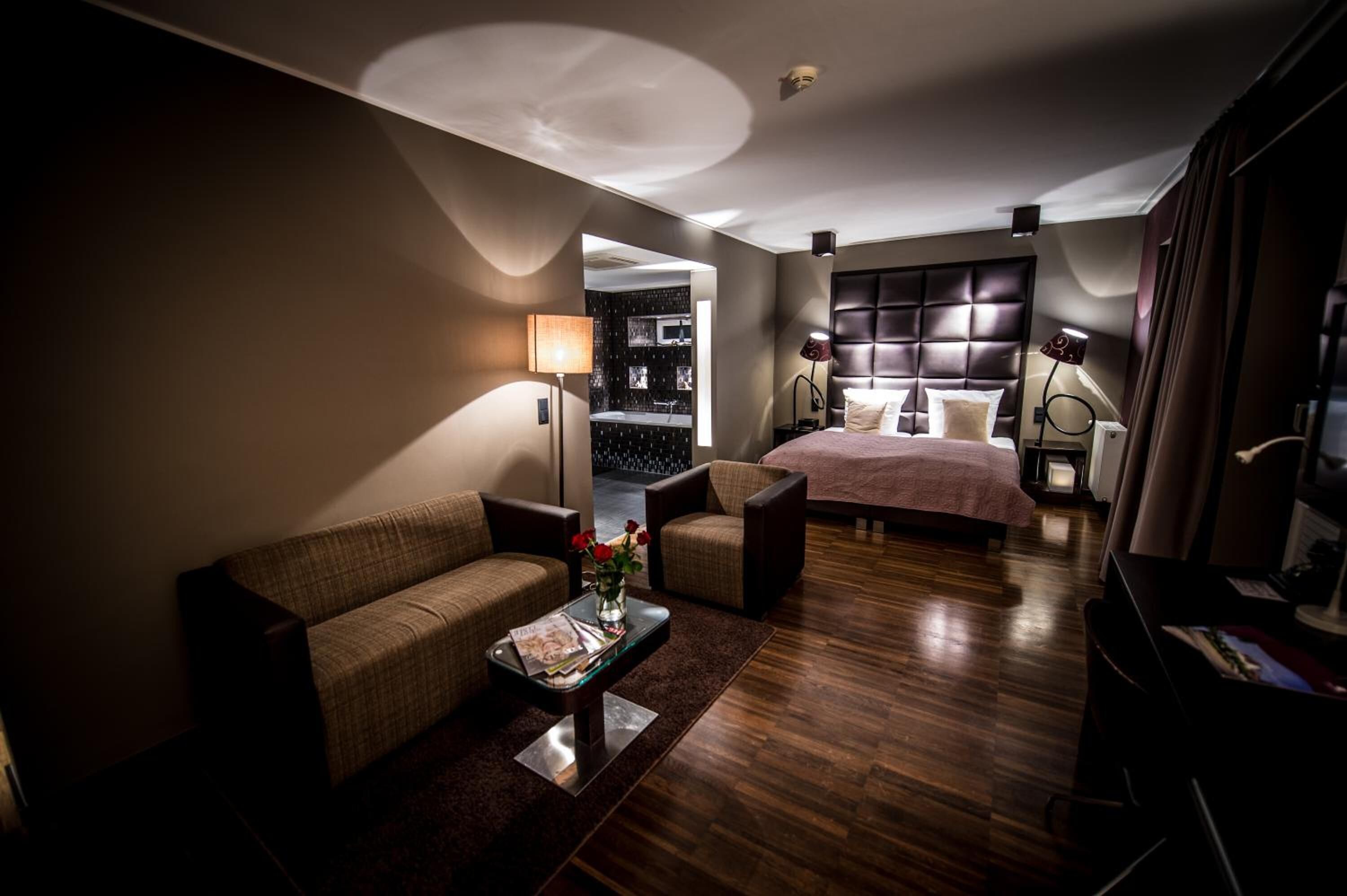 premium bedding, minibar, in-room safe, individually decorated