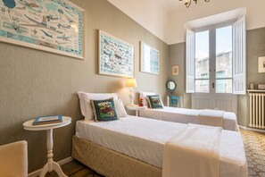 Family Quadruple Room | Premium bedding, down comforters, memory foam beds, minibar - Palazzo Santa Caterina (Dorgali)