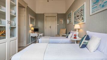 Firemannsrom – familie | Sengetøy av topp kvalitet, dundyner, memory foam-senger og minibar