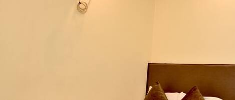 Deluxe kamer | Een bureau, een strijkplank/strijkijzer, extra bedden (toeslag)