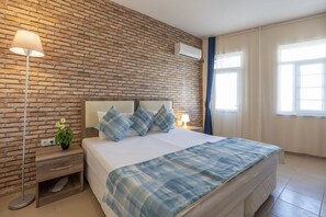 Suit Oda | Literie de qualité supérieure, bureau, Wi-Fi gratuit