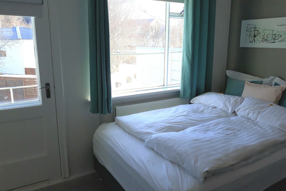 Chambre Double Standard, salle de bains privée