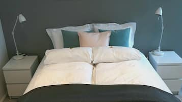 Chambre Double Deluxe, salle de bains privée | Rideaux occultants, chambres insonorisées, lits bébé (gratuits)